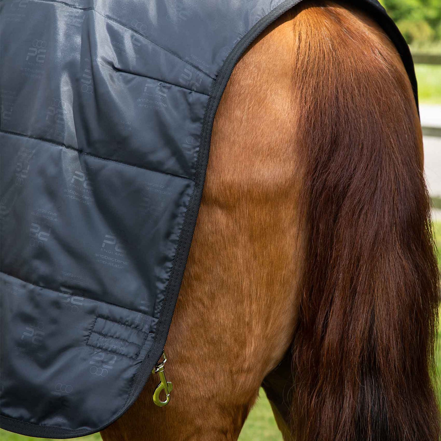 Liner 350g – Doublure matelassée chaude et respirante pour couverture cheval Premier Equine