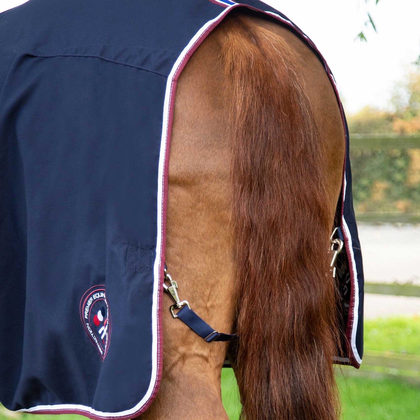 Chemise d’écurie Premier Equine Stratus – Confort Technique et Séchage Rapide