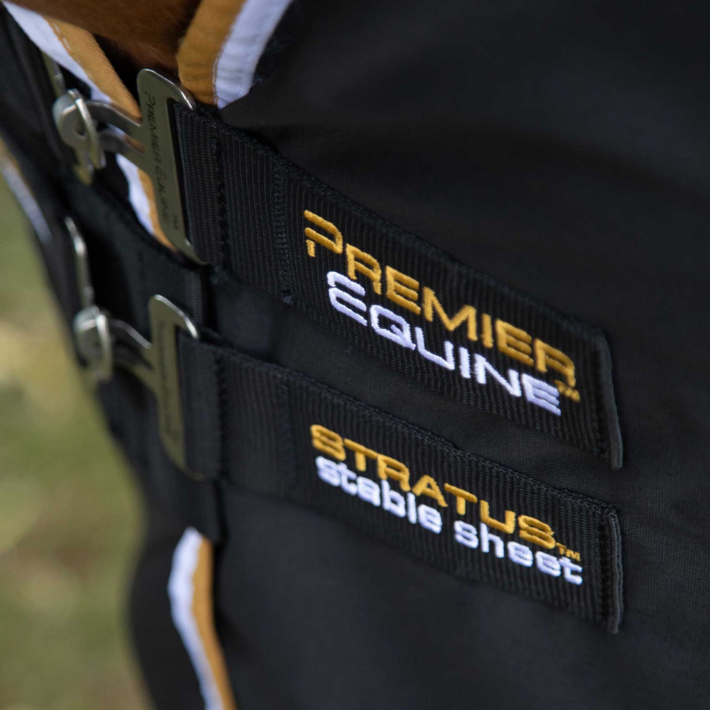 Chemise d’écurie Premier Equine Stratus – Confort Technique et Séchage Rapide