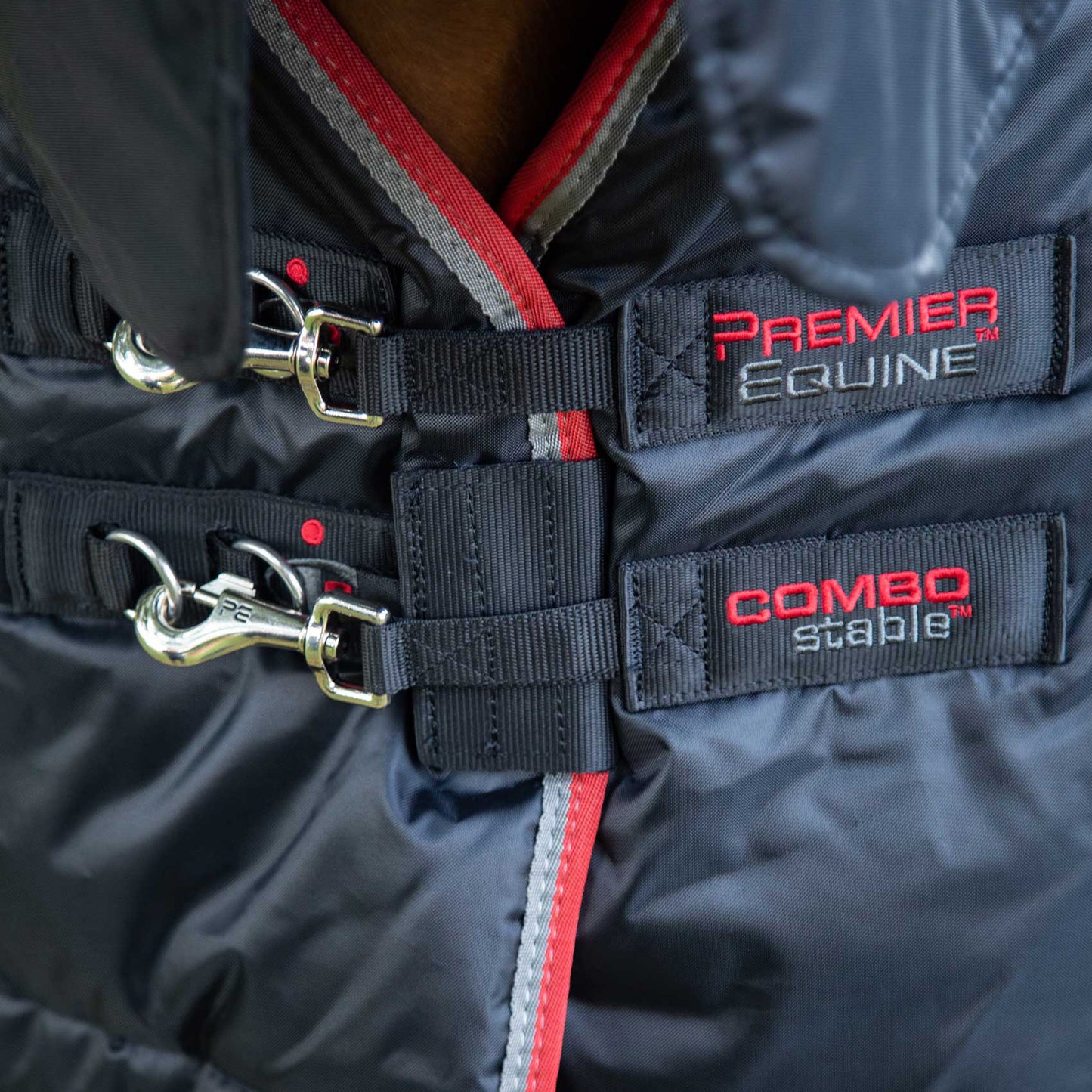 Couverture d’Écurie Combo 400g avec Couvre-Cou | Premier Equine Polyester 420D