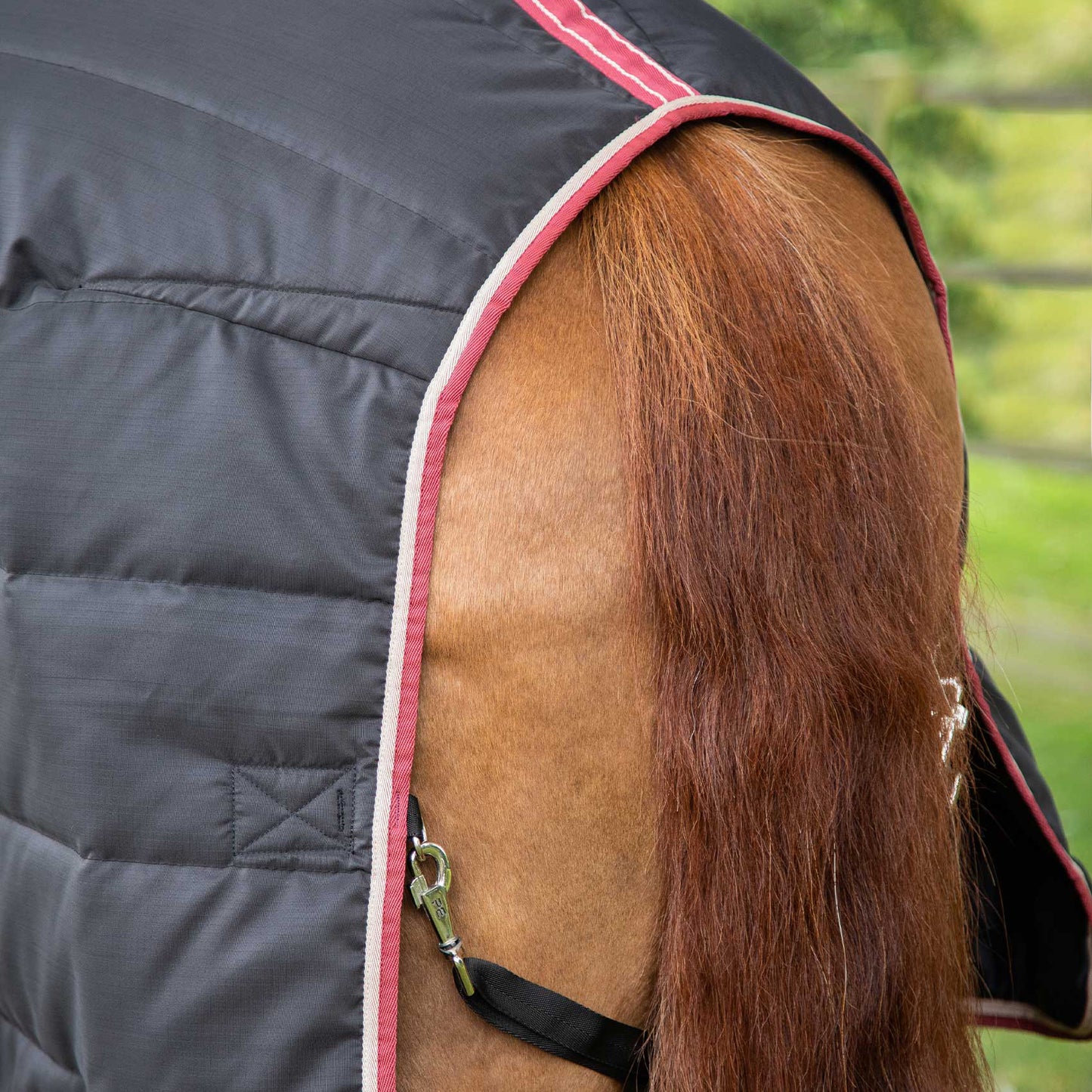 Couverture d’Écurie Garissa 100g Polyester Ripstop 420D Respirant | Premier Equine
