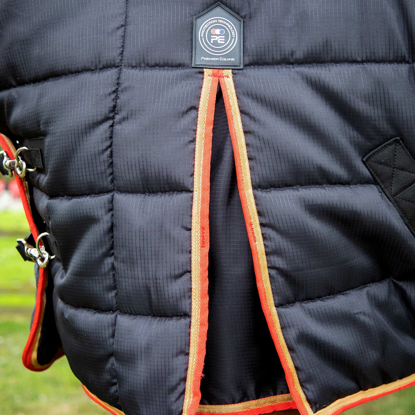 Couverture d’Écurie Garissa 400g Polyester Ripstop 420D Respirant | Premier Equine