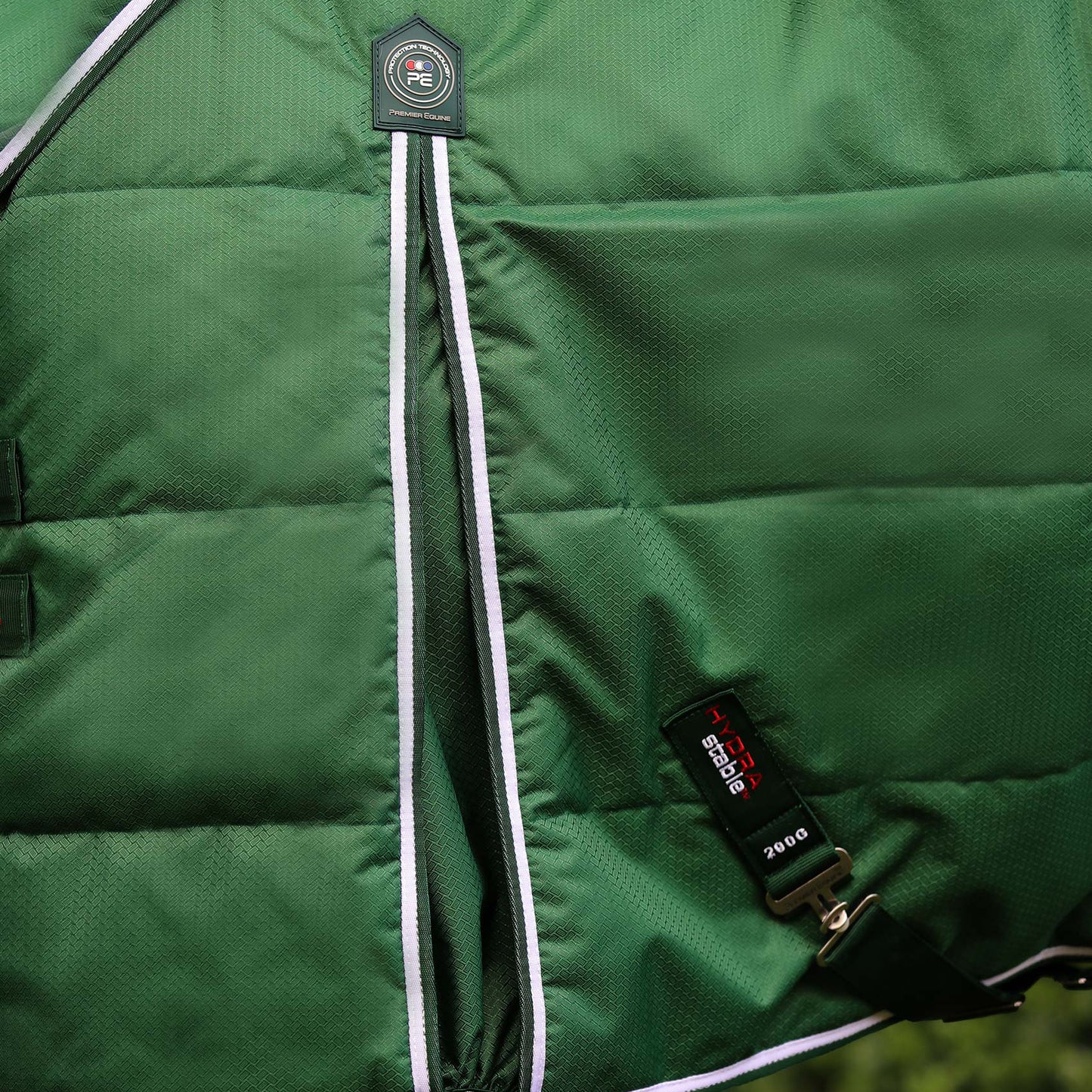 Couverture d’Écurie Hydra 200g avec Couvre Cou Amovible | Polyester 600D avec Revêtement Téflon Résistant