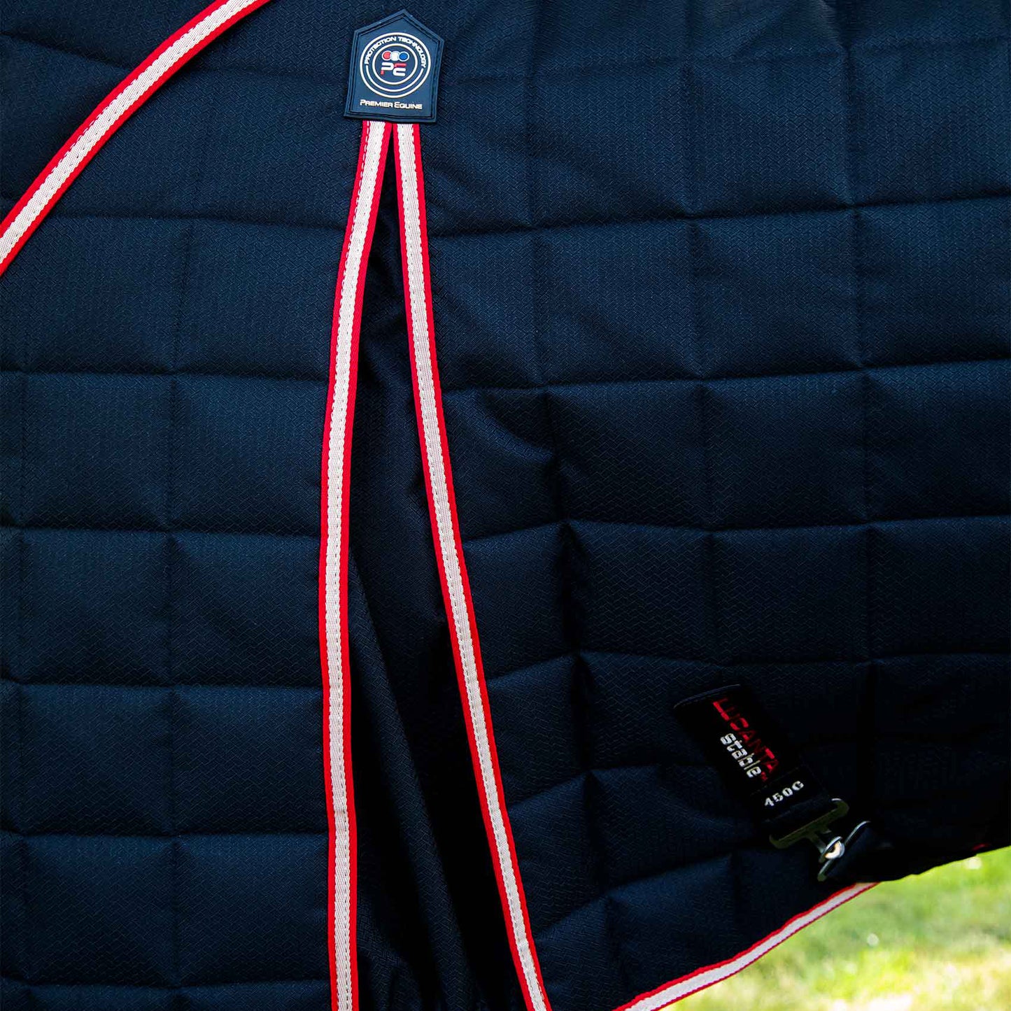 Couverture d’Écurie Lucanta 450g avec Couvre Cou Amovible | Polyester 600D Respirant & Coussin de Garrot