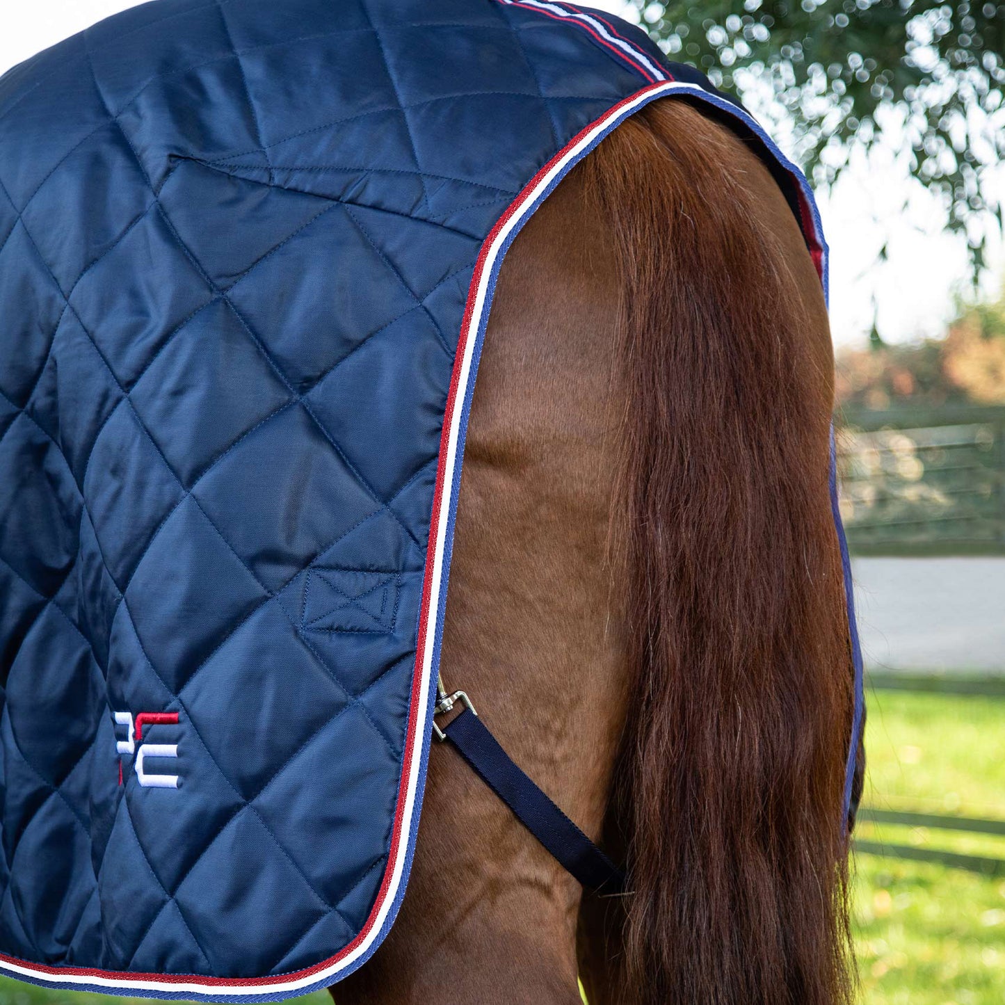 Couverture d’Écurie Tuscan 100g en Polyester Ripstop 420D Respirant | Premier Equine