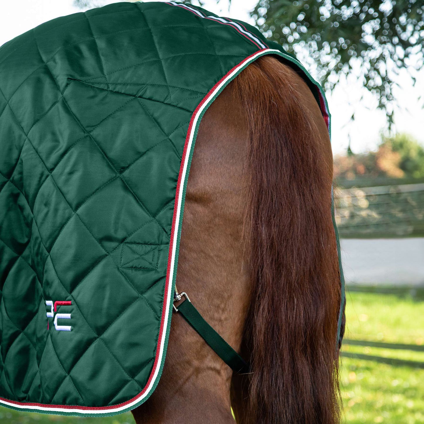 Couverture d’Écurie Tuscan 100g en Polyester Ripstop 420D Respirant | Premier Equine