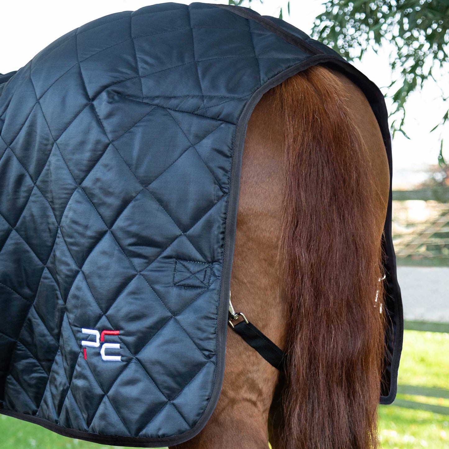 Couverture d’Écurie Tuscan 200g en Polyester Ripstop 420D Respirant | Premier Equine