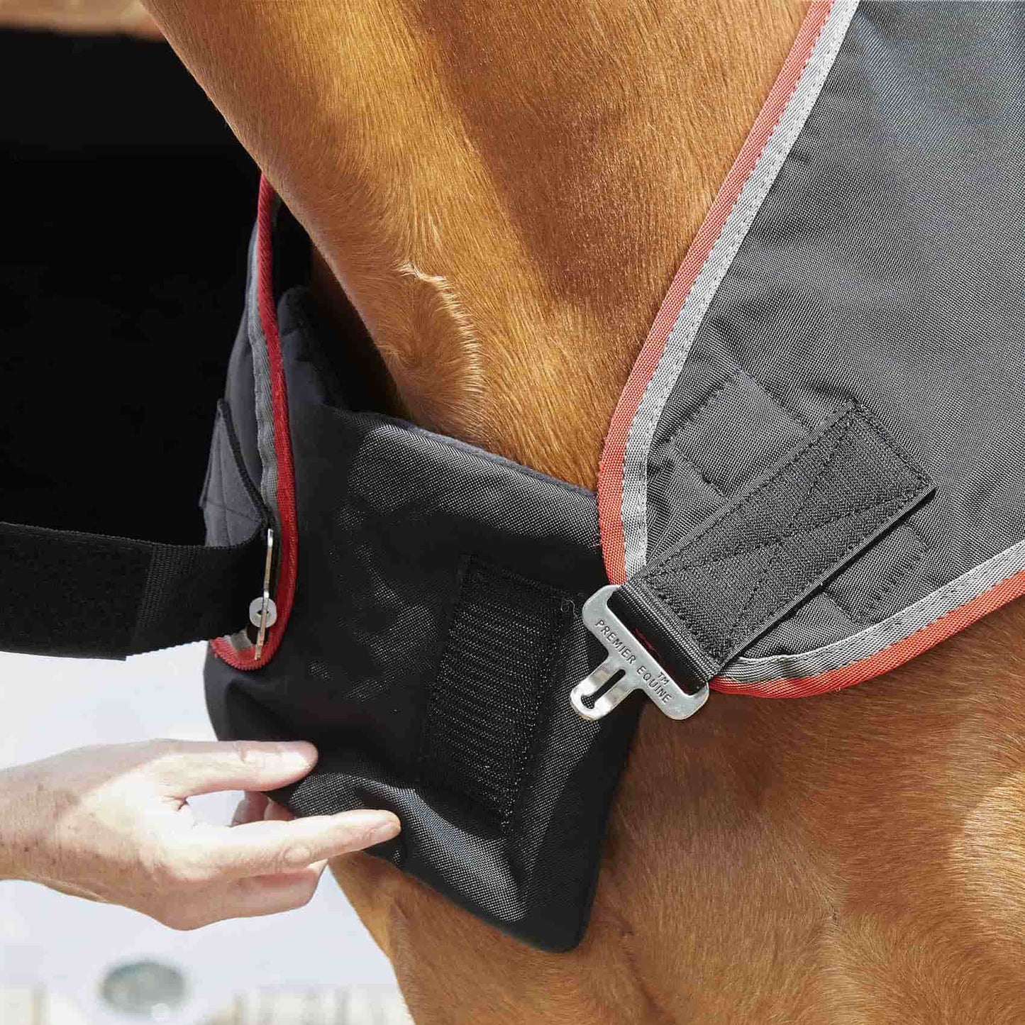 Couverture de Marcheur 100g Premier Equine – Nylon Balistique Imperméable et Respirante