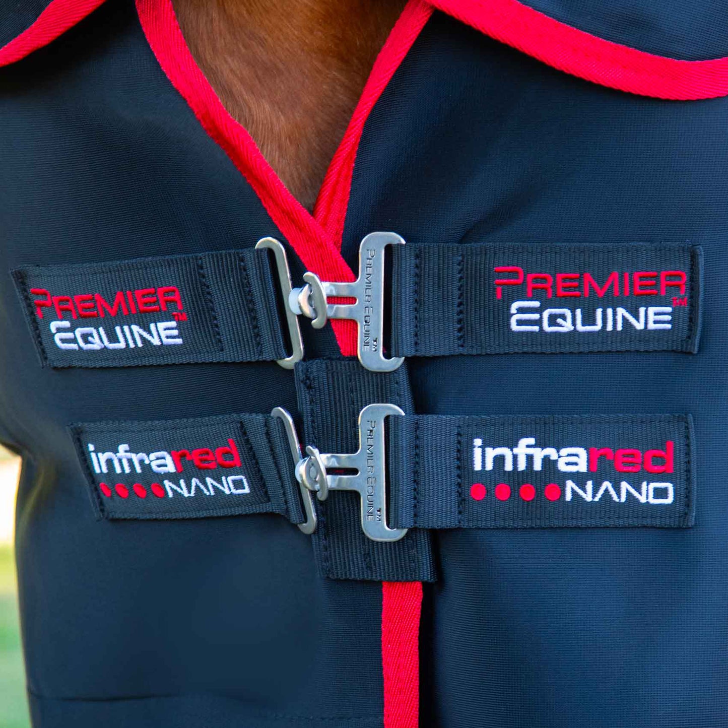 Couverture Nano Tec Infrared Premier Equine – Thérapie Infrarouge pour Chevaux