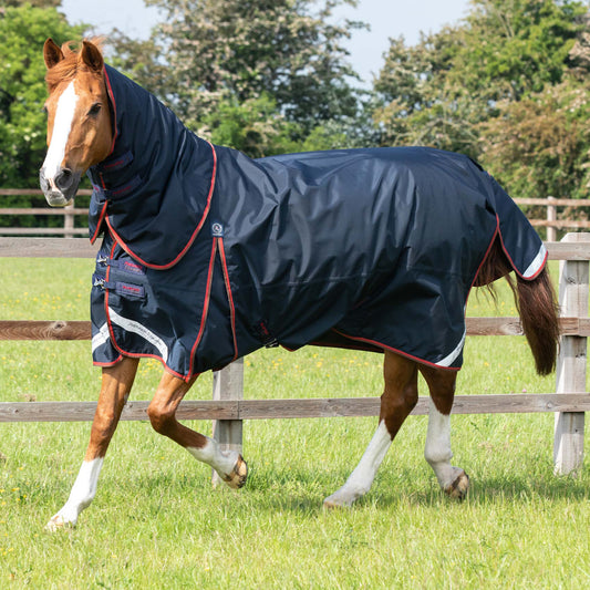 Couverture Buster 150g Nylon Balistique 840D Imperméable avec Couvre-Cou | Premier Equine