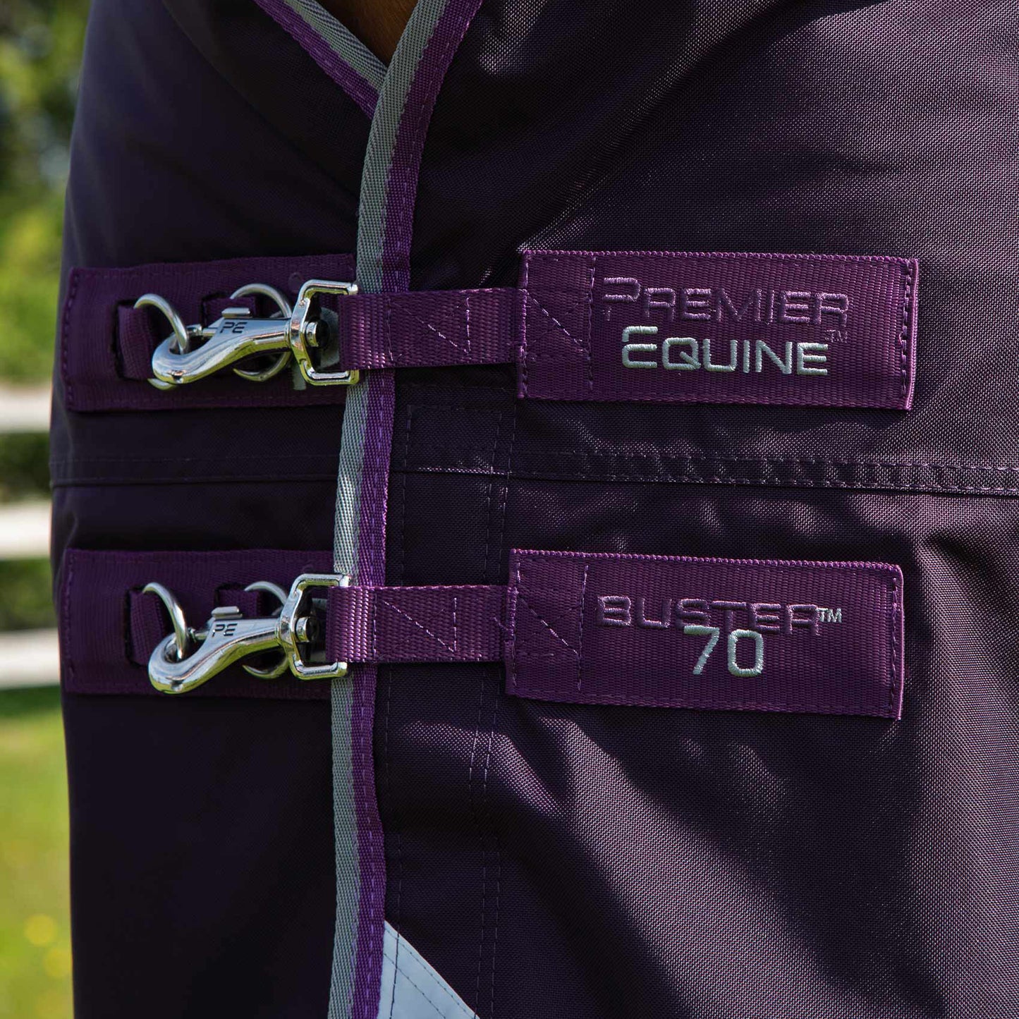 Couverture Buster 70g Nylon Balistique 840D Imperméable Sans Couvre-Cou | Premier Equine