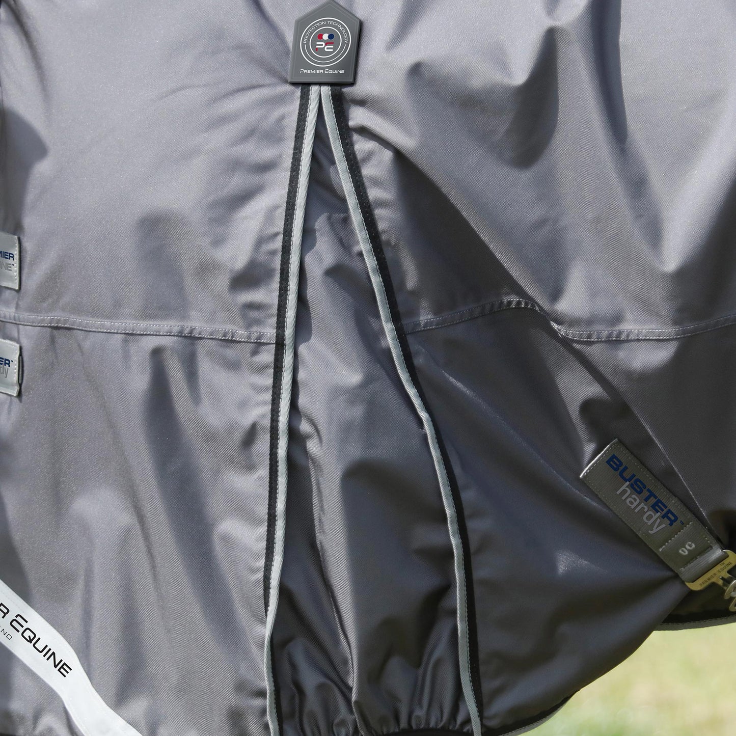 Couverture Cheval Buster Hardy 0g Demi-Cou – Imperméable et Respirante