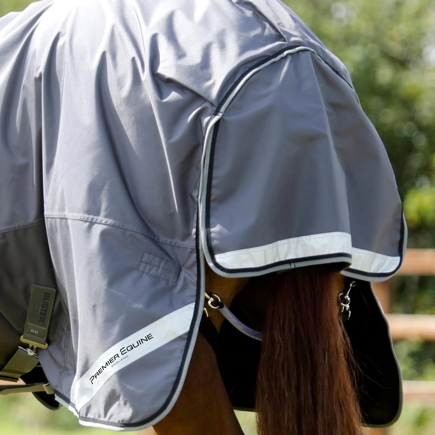 Couverture Cheval Buster Hardy 0g Demi-Cou – Imperméable et Respirante