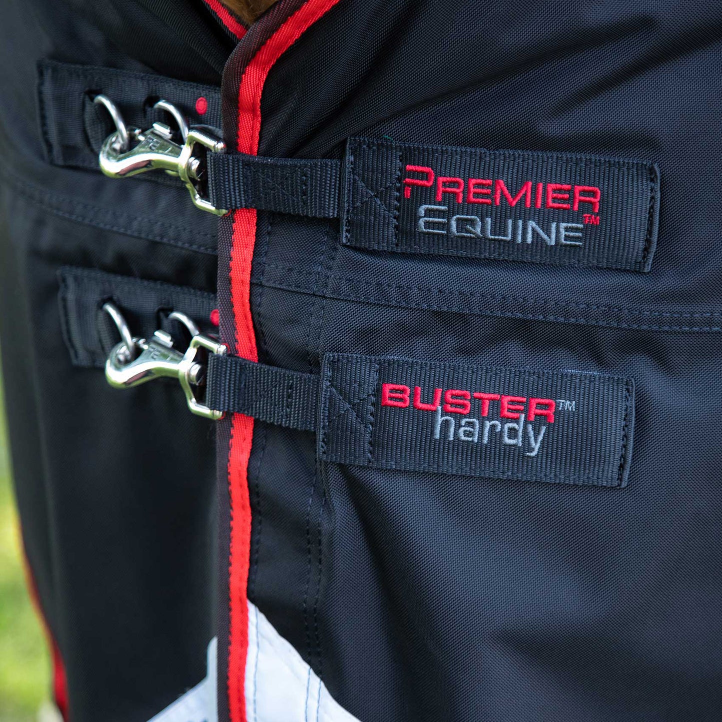 Couverture Cheval Buster Hardy 400g Demi-Cou - Premier Equine