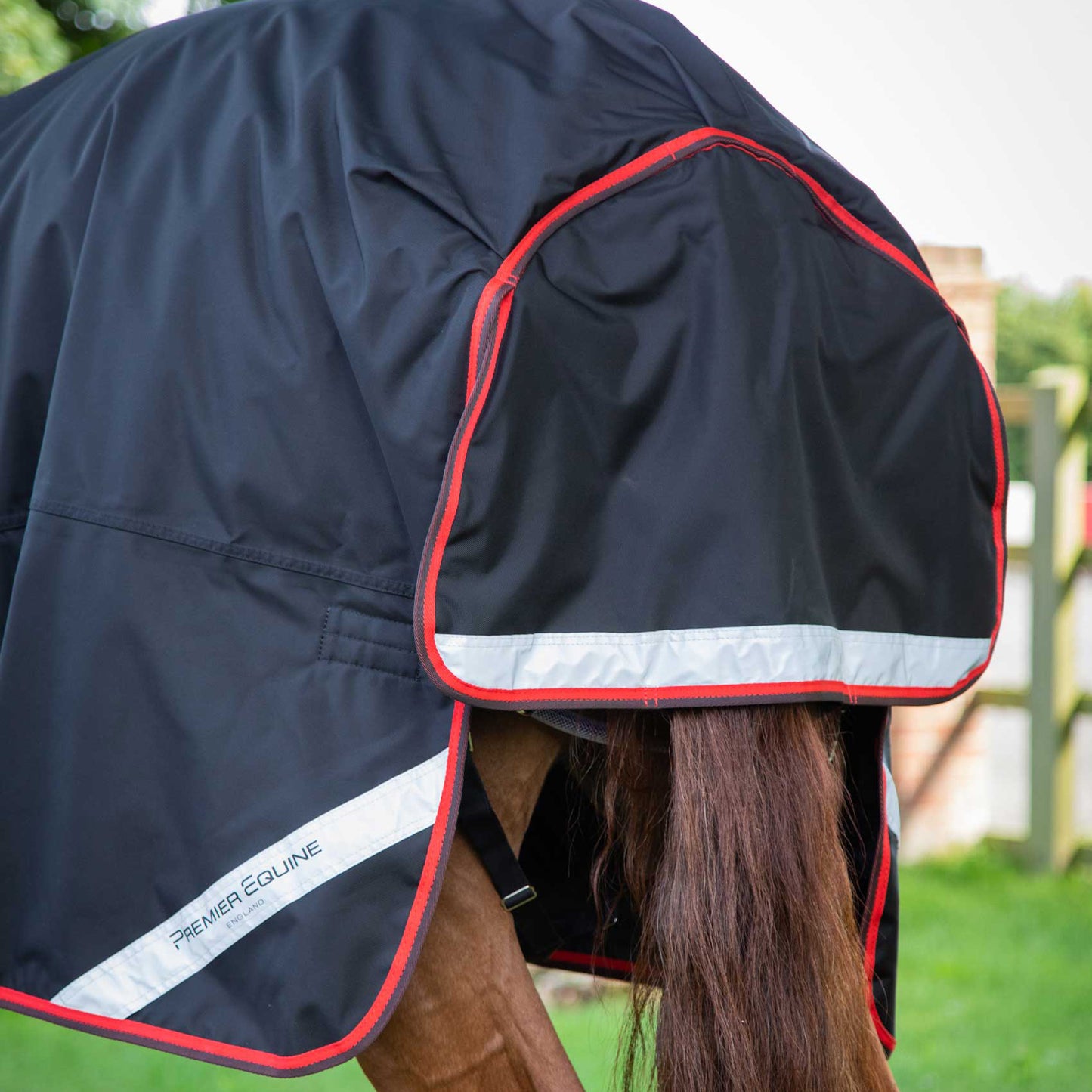Couverture Cheval Buster Hardy 400g Demi-Cou - Premier Equine