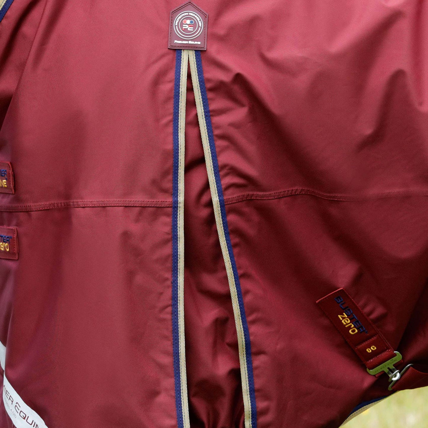 Couverture Buster Zero 0g Imperméable Nylon Balistique 840D | Premier Equine