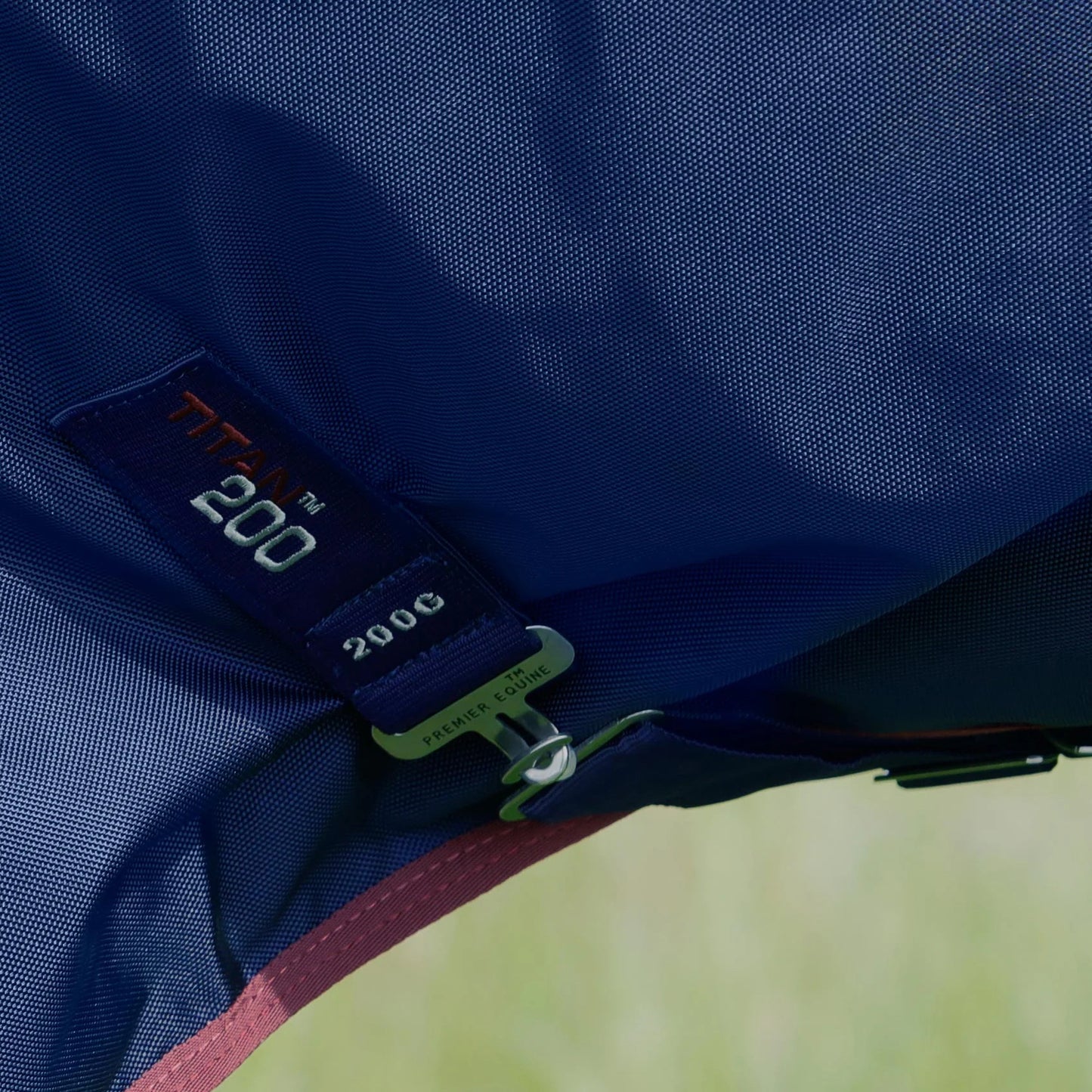 Couverture Titan 200g Original Premier Equine – Durable, Imperméable et Respirante pour Temps Froid