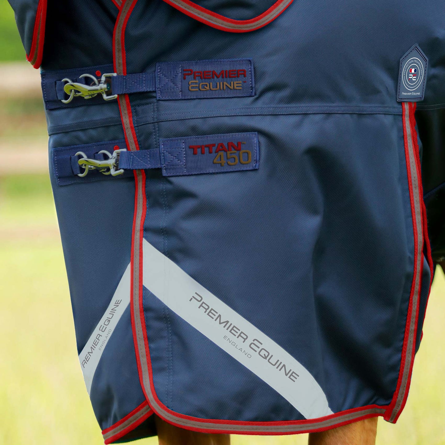 Couverture Titan 450g Premier Equine avec Couvre Cou - Protection Hivernale Ultime