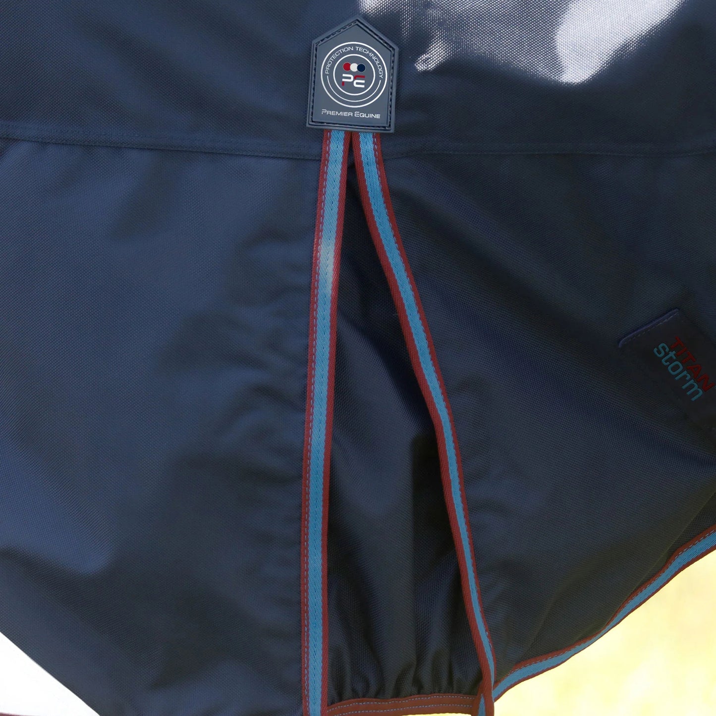 Couverture Titan Storm 200g Premier Equine avec Couvre-Cou – Protection Hivernale Cheval