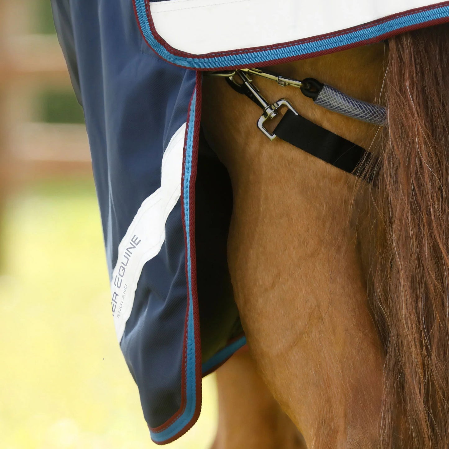 Couverture Titan Storm 200g Premier Equine avec Couvre-Cou – Protection Hivernale Cheval