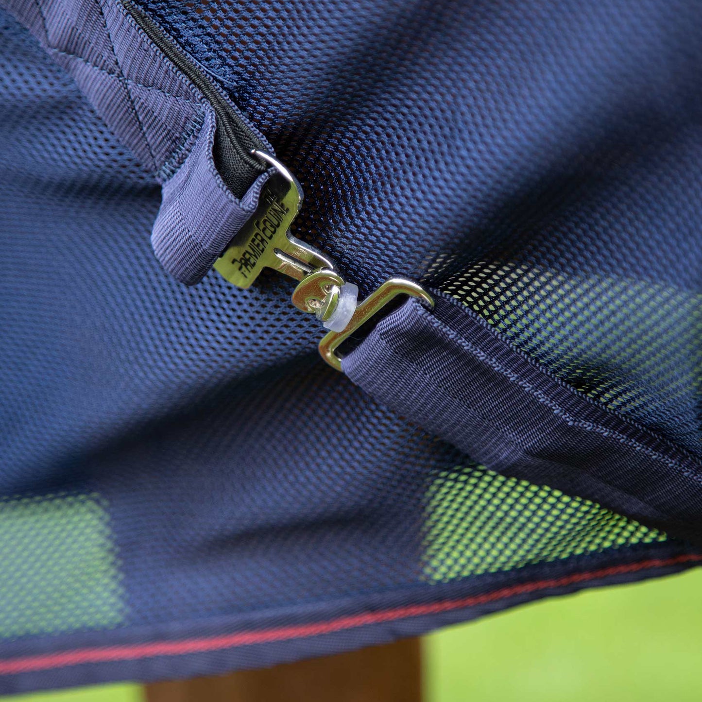 Couverture Séchante Premier Equine Mesh Ventoso – Refroidissement Efficace et Confort Estival