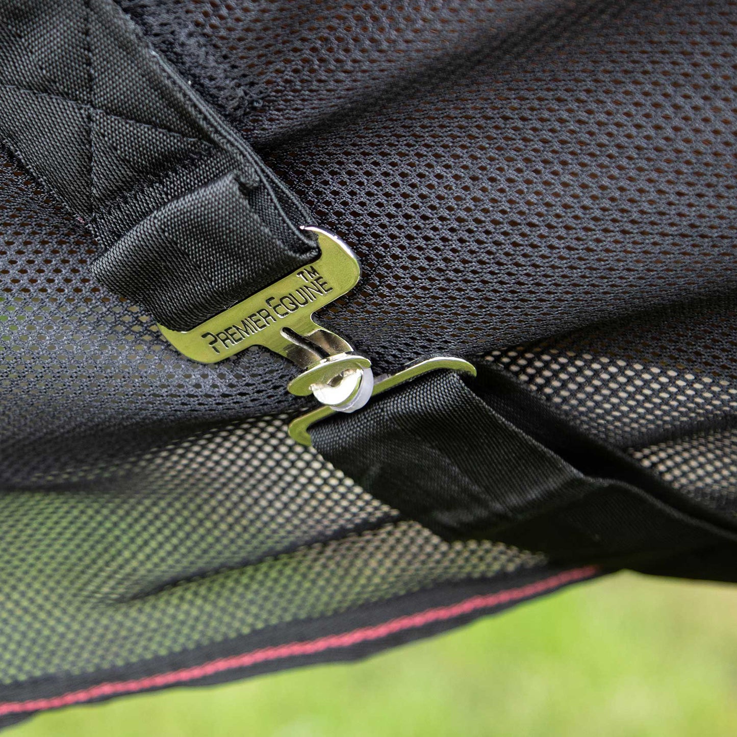 Couverture Séchante Premier Equine Mesh Ventoso – Refroidissement Efficace et Confort Estival