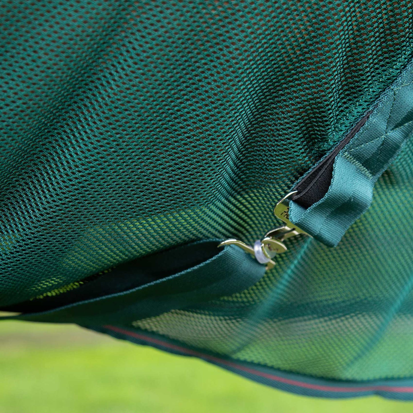 Couverture Séchante Premier Equine Mesh Ventoso – Refroidissement Efficace et Confort Estival