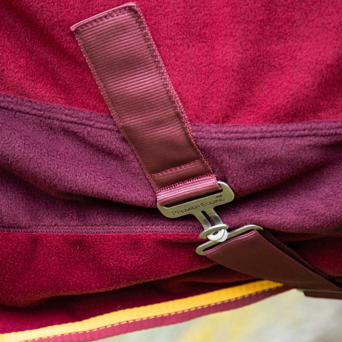 Couverture Séchante Buster Continental Edition Premier Equine – Polaire anti-boulochage 280g pour cheval