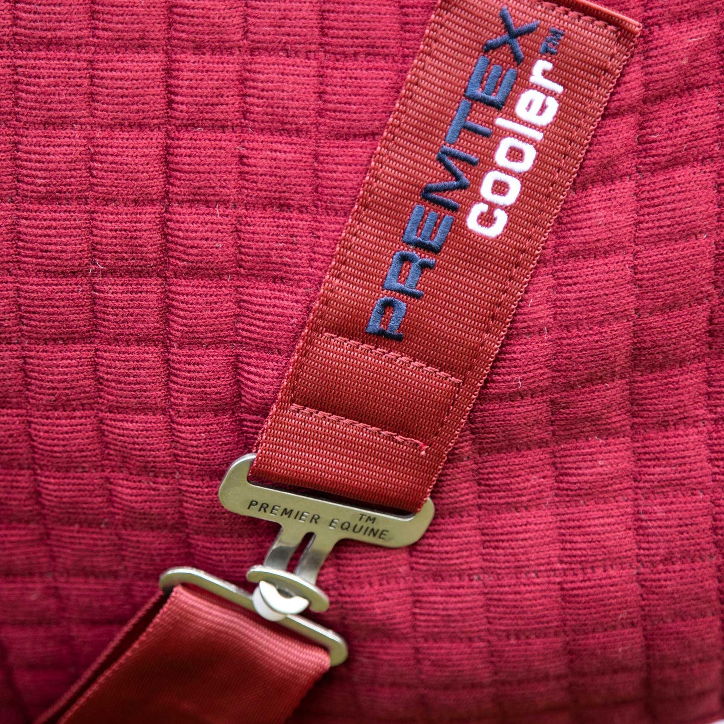 Couverture Séchante Premtex Premier Equine – Couverture technique respirante et absorbante pour cheval