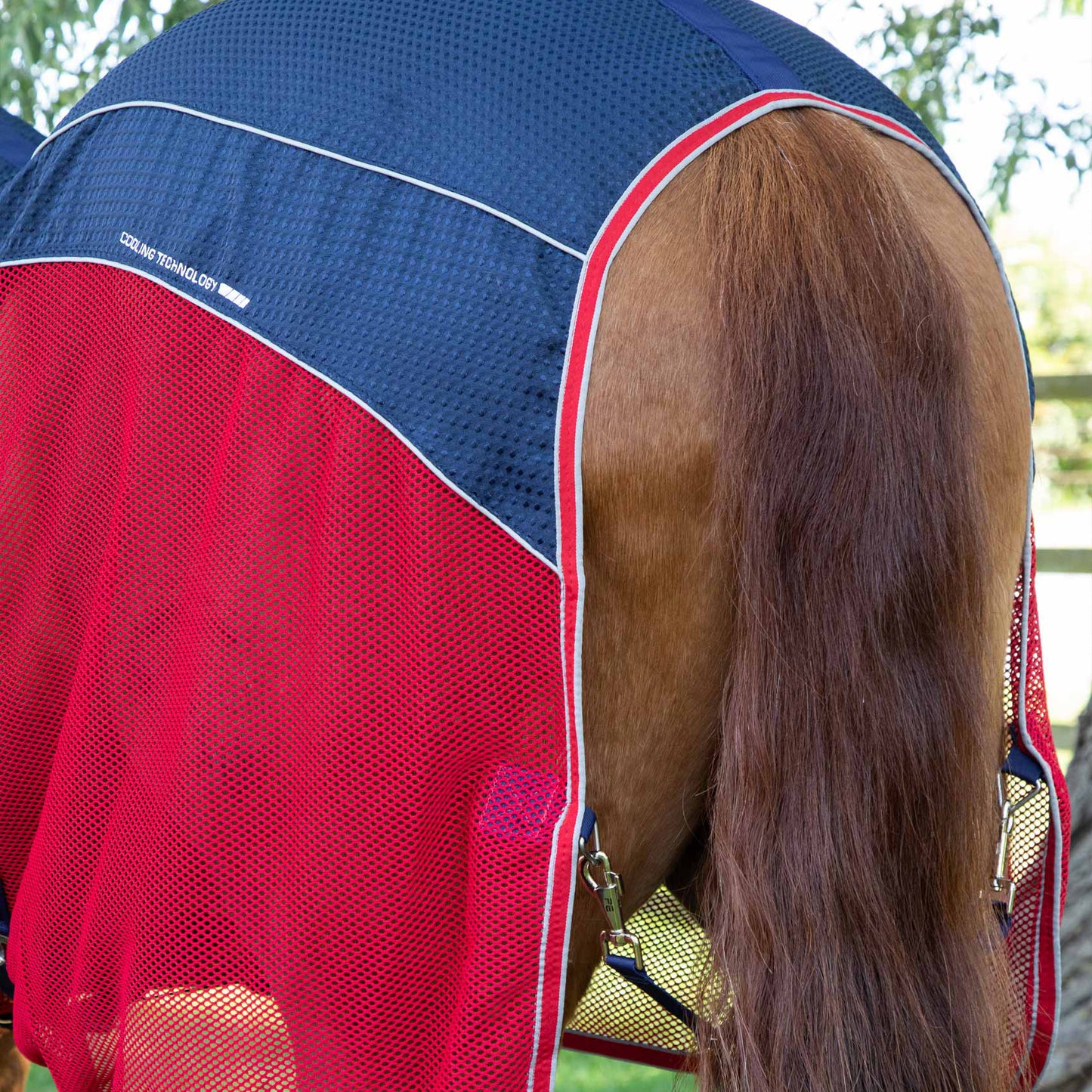 Couverture Séchante Premier Equine Sports – Séchage Rapide et Respirabilité Maximale