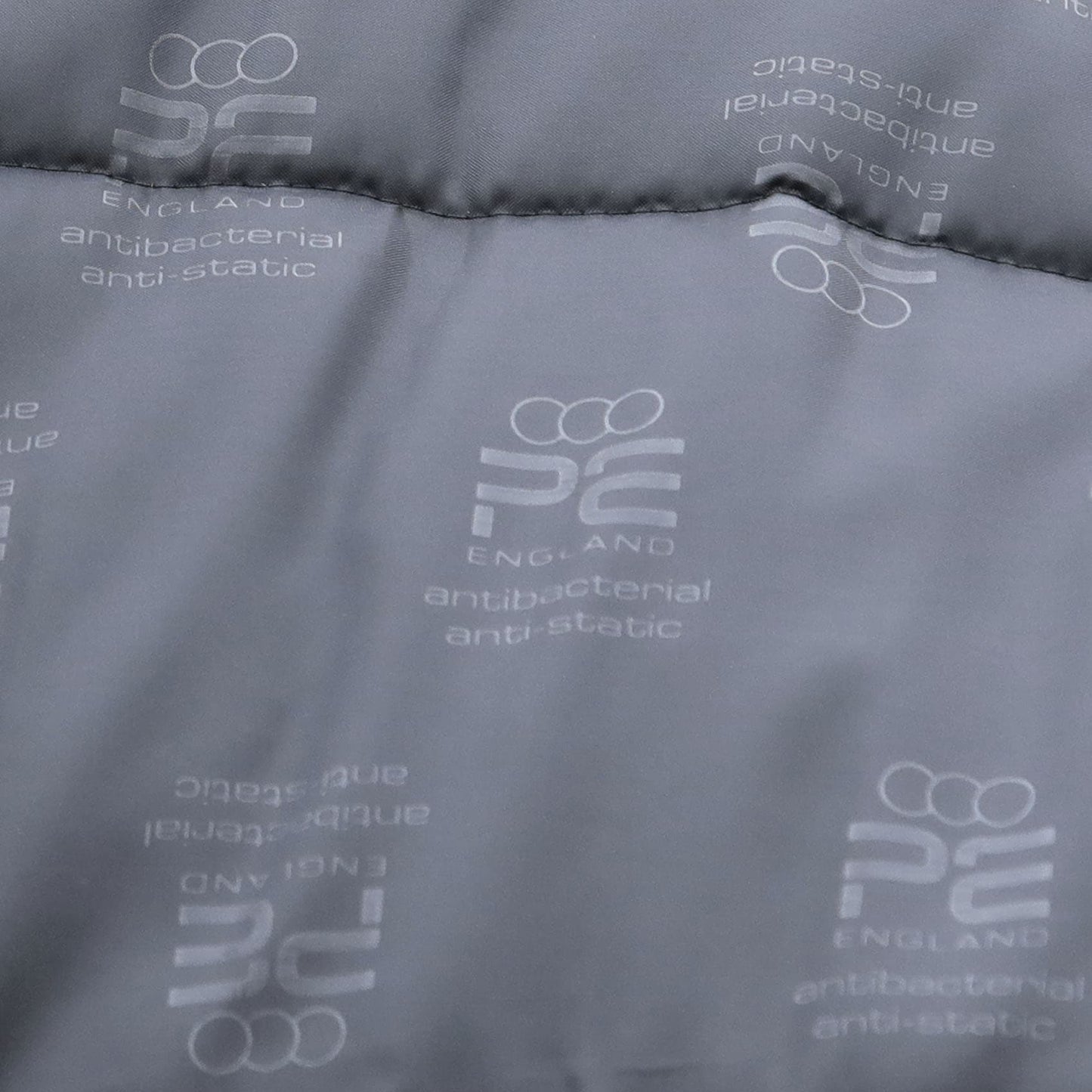 Sous-couverture Lucanta 100g – Liner respirant avec coussinets de garrot pour cheval