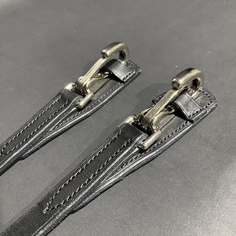 Rênes Adjust avec mousquetons – cuir et grip – fabrication française – In horse we trust