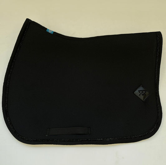 Tapis de Selle Oxxer Mesh Pailleté – Respirant, Léger et Brillant