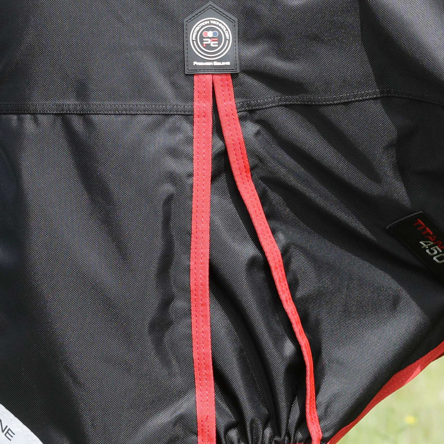 Couverture Titan 450g Premier Equine – Protection Hivernale Ultra Résistante pour Chevaux