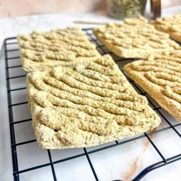 GaufreBio Digestion – ingrédients bio poire et fenouil pour la digestion et confort intestinal des chevaux