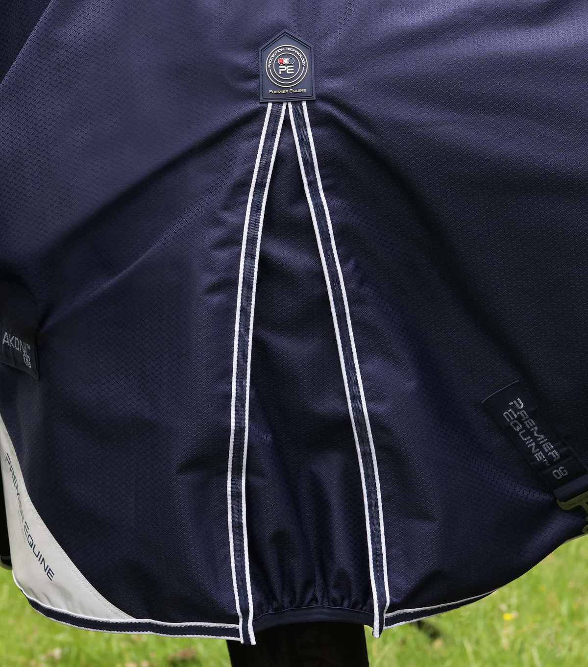 Couverture d’extérieur Akoni Original 0 g – Premier Equine