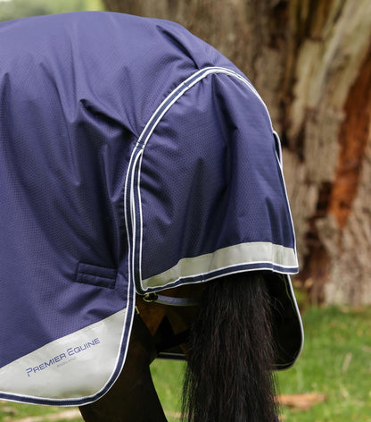 Couverture d’extérieur Akoni 100 g avec couvre-cou classique – Premier Equine