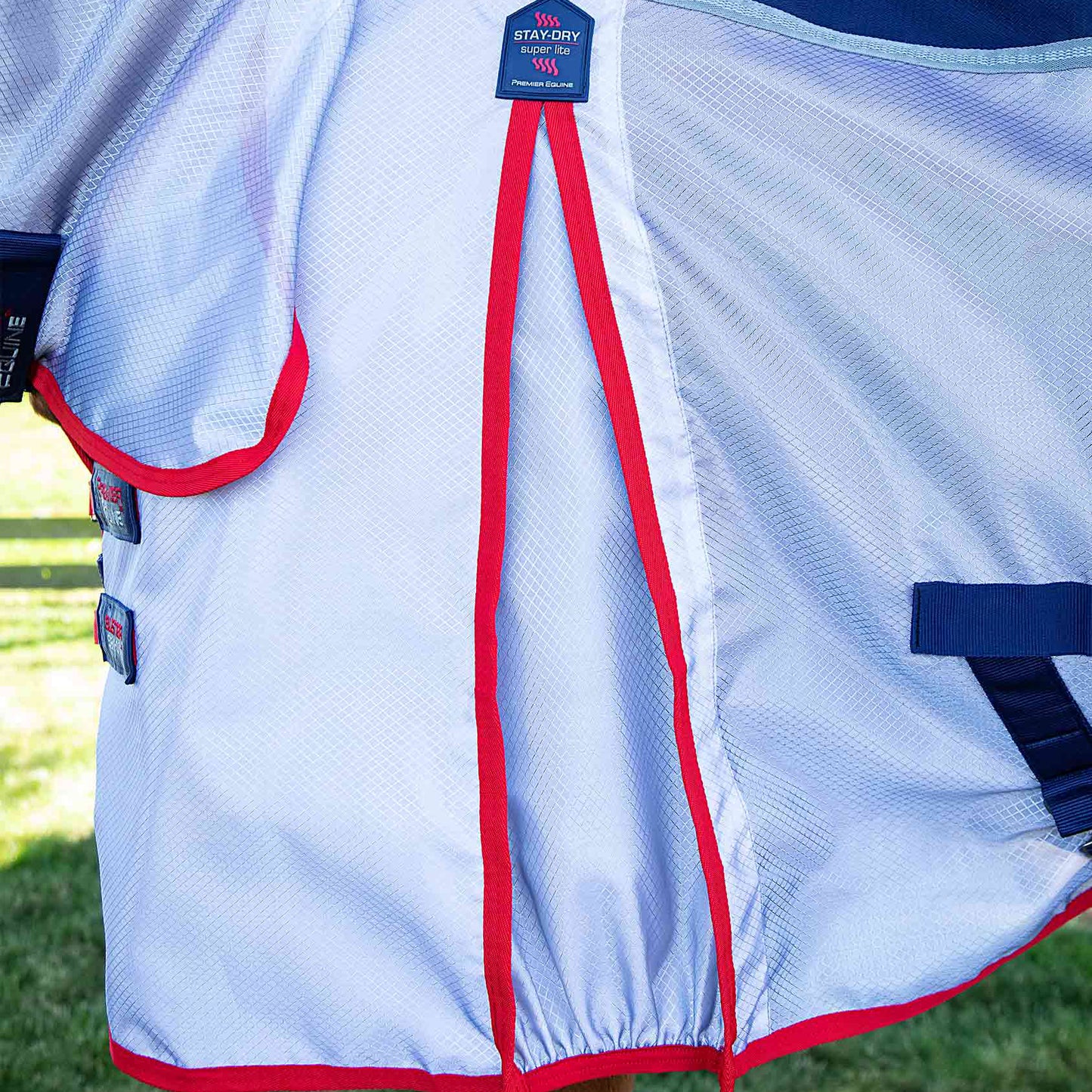 Couverture Anti-Mouches Premier Equine Buster Stay-Dry Super Lite – Protection imperméable, légère et respirante pour cheval