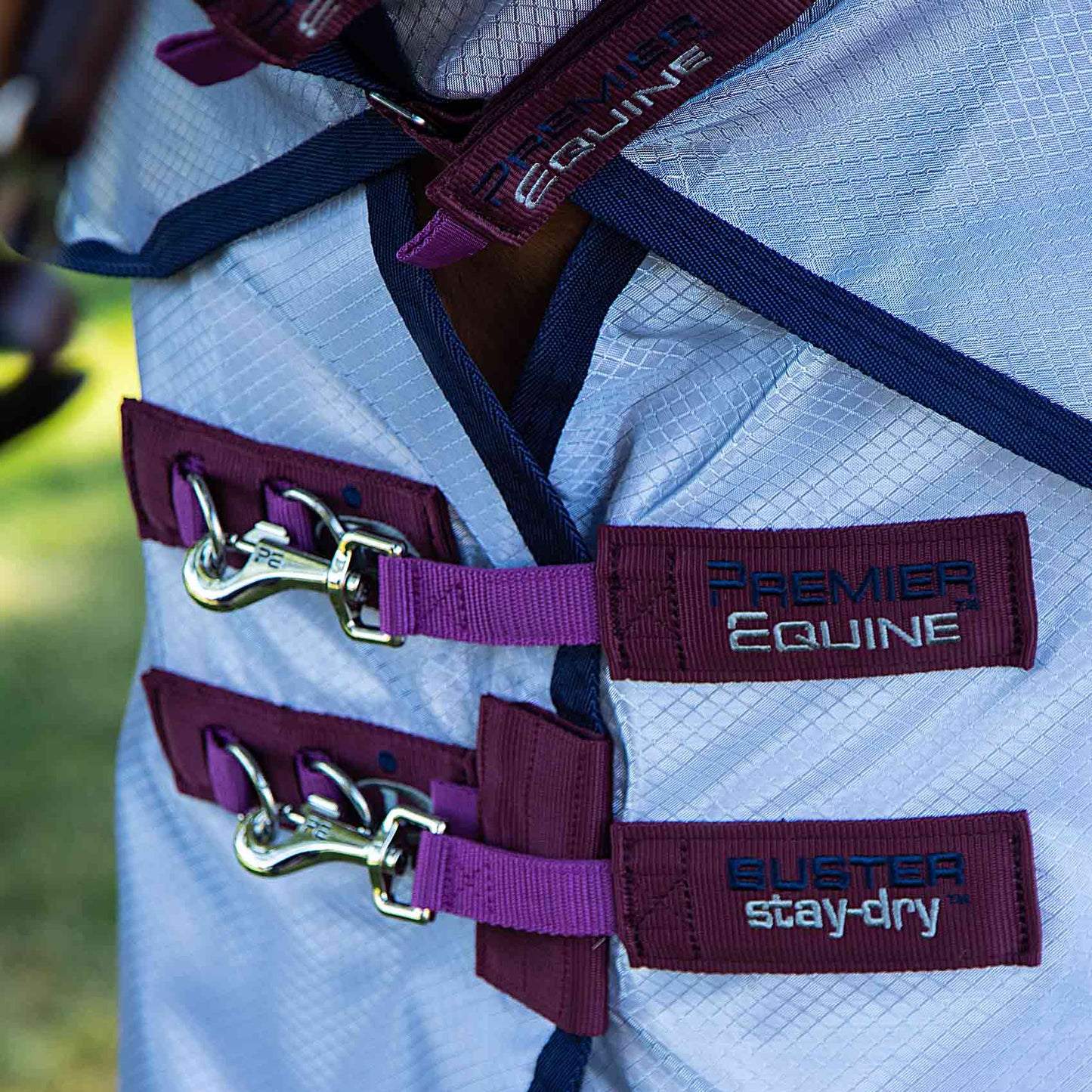Couverture Anti-Mouches Premier Equine Buster Stay-Dry Super Lite – Protection imperméable, légère et respirante pour cheval