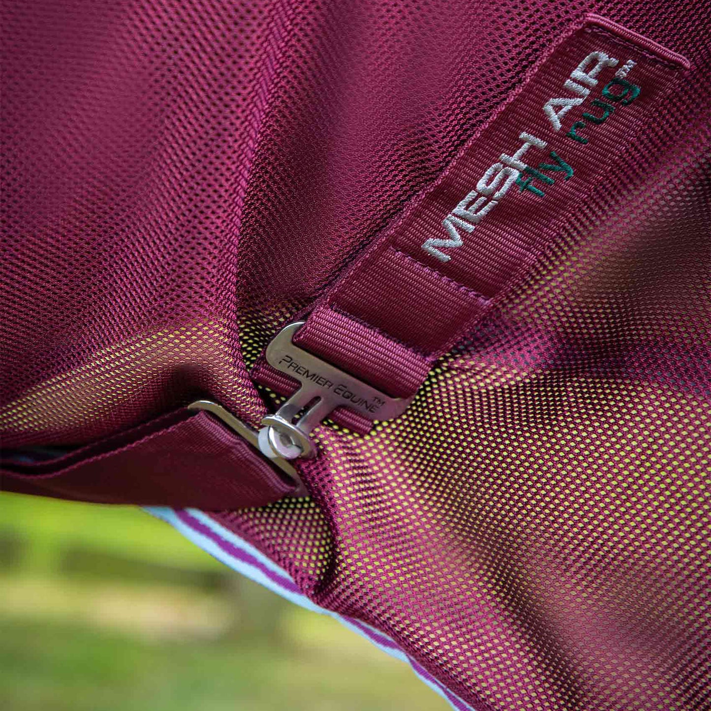 Couverture Anti-Mouches Premier Equine Combo Mesh Air – Respirante, Protection UV et Liberté de Mouvement