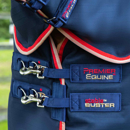 Couverture d’Écurie Buster 100g avec Couvre-Cou Amovible Polyester Ripstop 1000D | Premier Equine