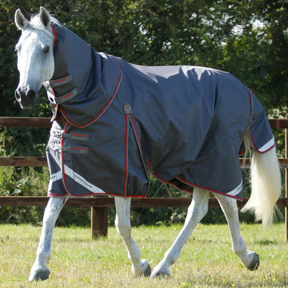 Couverture Buster 50g Nylon Balistique 840D Imperméable avec Couvre-Cou | Premier Equine