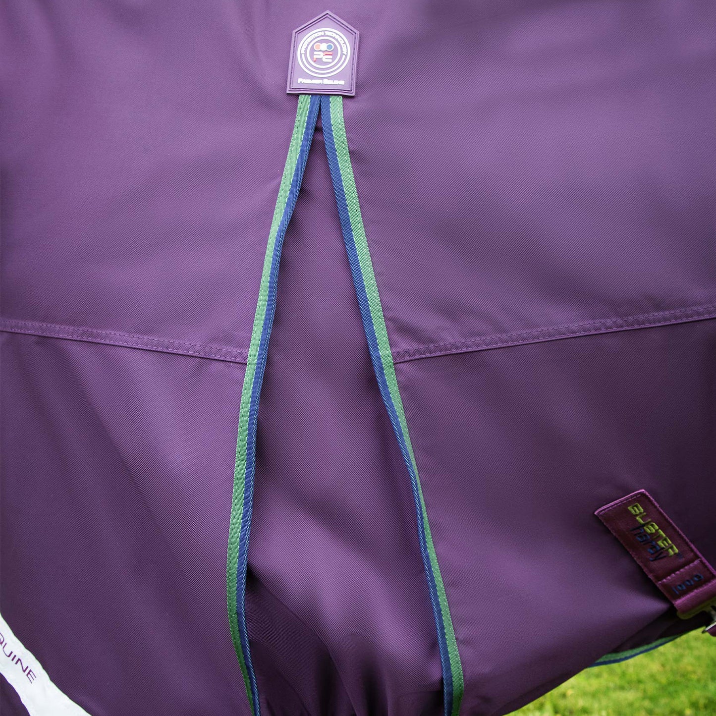 Couverture Cheval Buster Hardy 100g Demi-Cou – Imperméable et Chaude