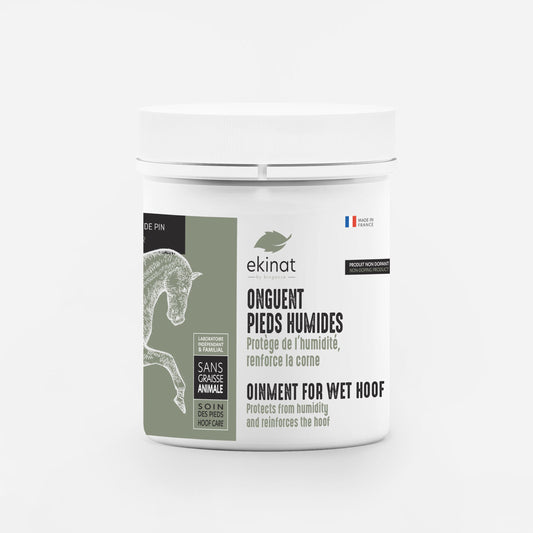 Onguent pieds humides cheval – Ekinat | Protection sabot naturel