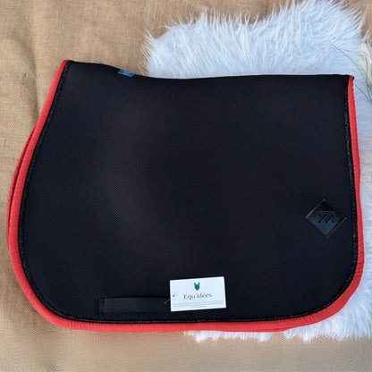 Tapis de Selle Oxxer Mesh Noir Bord Couleur – Respirant et Élégant