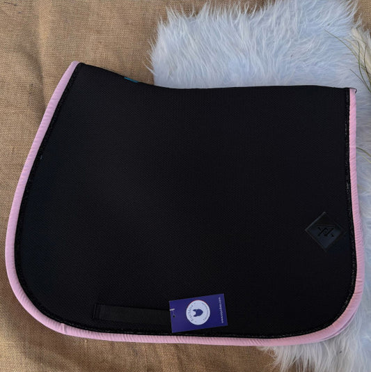 Tapis de Selle Oxxer Mesh Noir Bord Couleur – Respirant et Élégant